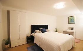 Bamboo Oasis Apartment With Terrace In The Garden And Free Parking, Rijeka