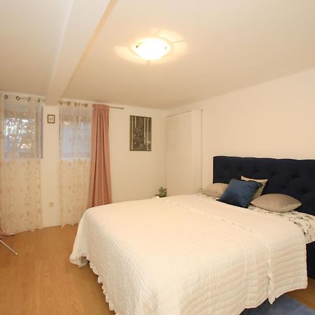 Bamboo Oasis Apartment With Terrace In The Garden And Free Parking, Rijeka Exterior photo